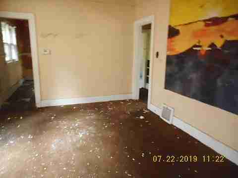 11375 Belleterre (14)_m.jpg